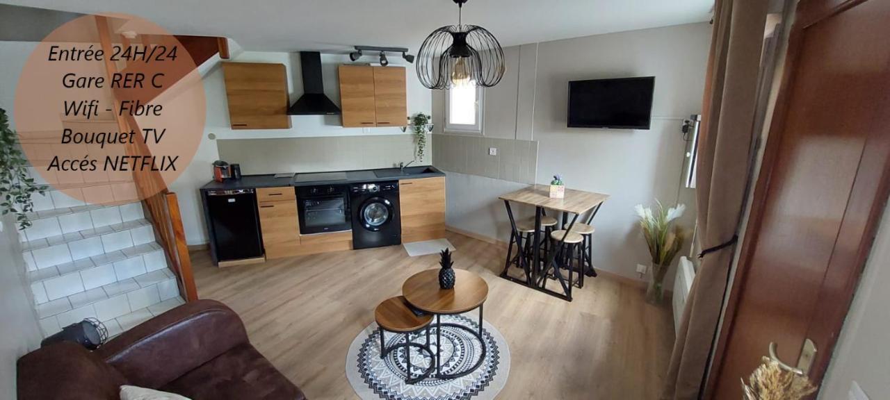 Breuillet  Nouveau : Rustik'House - A 2 Pas De La Gare Rer C מראה חיצוני תמונה
